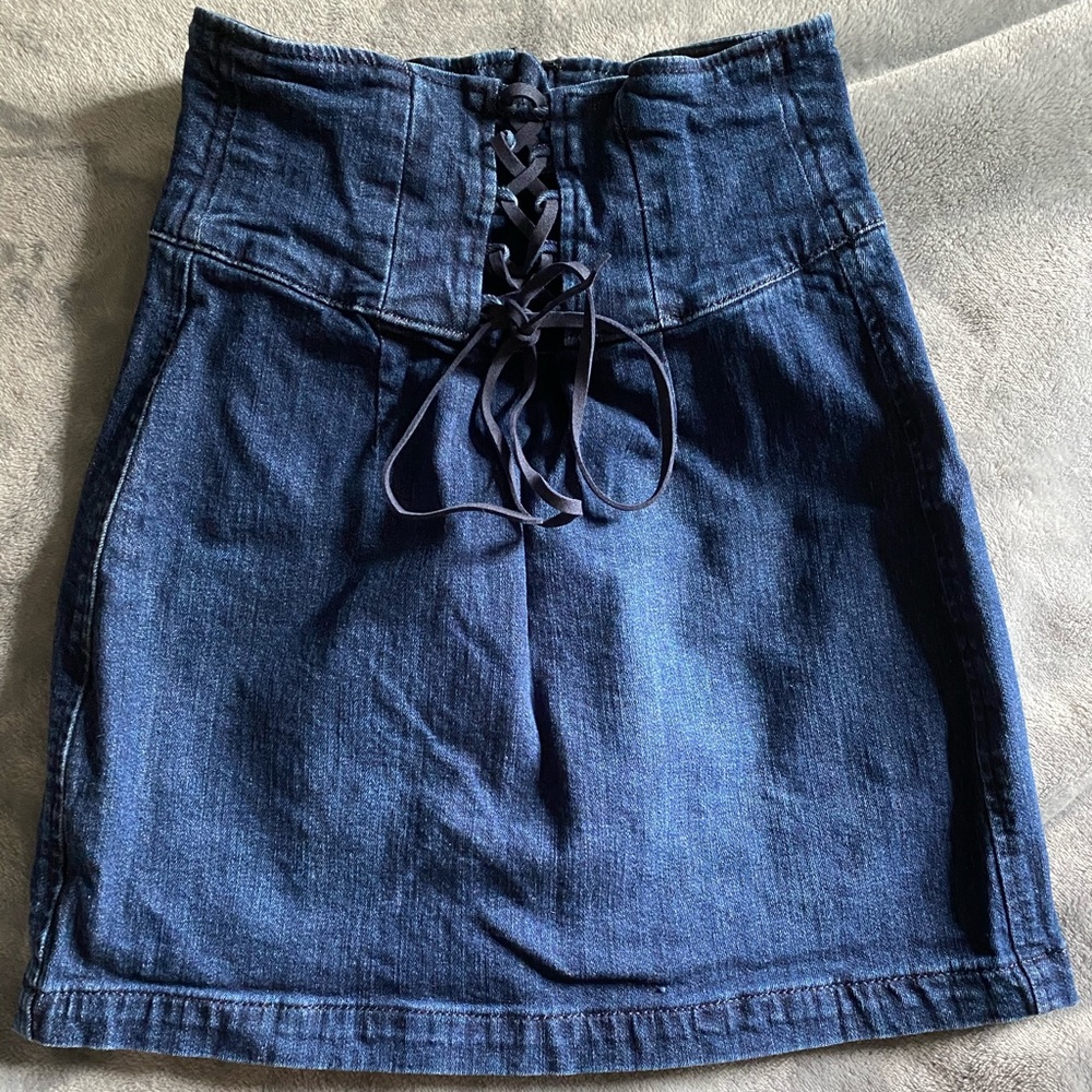 Denim skirt